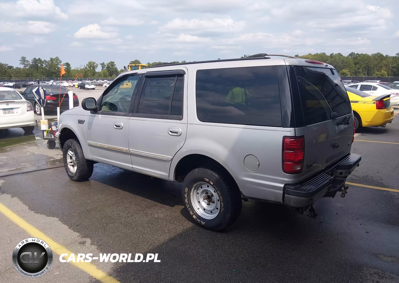 2001 Ford Expedition Xlt VIN:1FMEU16W51LA97588 - 3