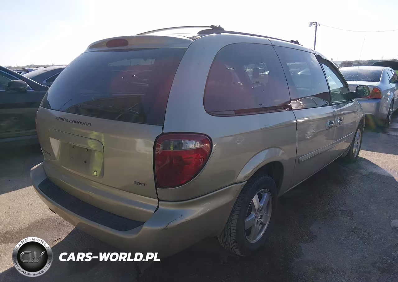 2007 Dodge Grand Caravan Sxt VIN:2D4GP44L67R111760 - 4