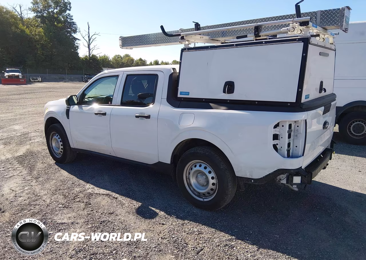 2025 Ford Maverick Xl VIN:3FTTW8A3XSRA36817 - 3