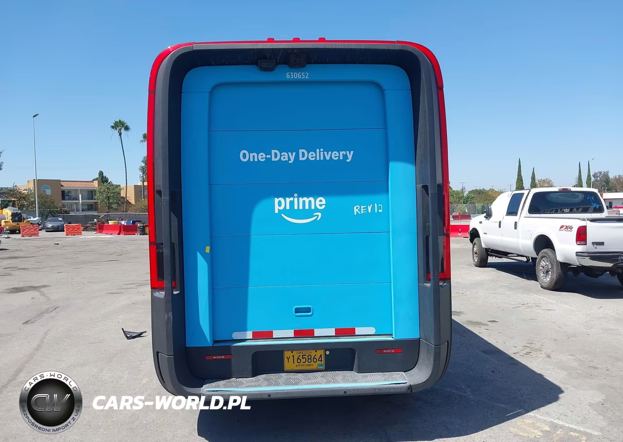 2024 Rivian Delivery 700 VIN:7FCEHEB23RN020652 - 15