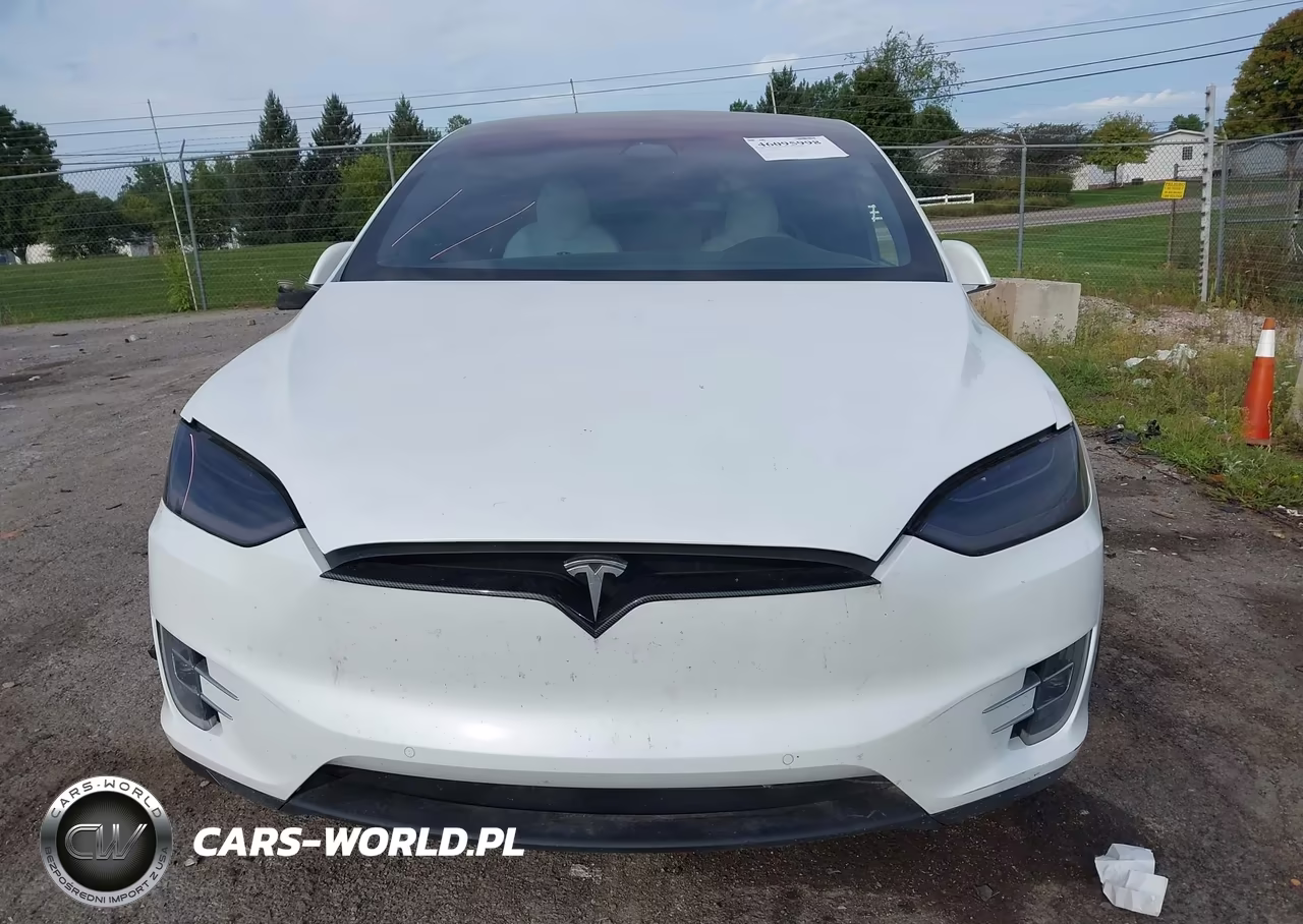 2020 Tesla Model X VIN:5YJXCDE26LF234348 - 12