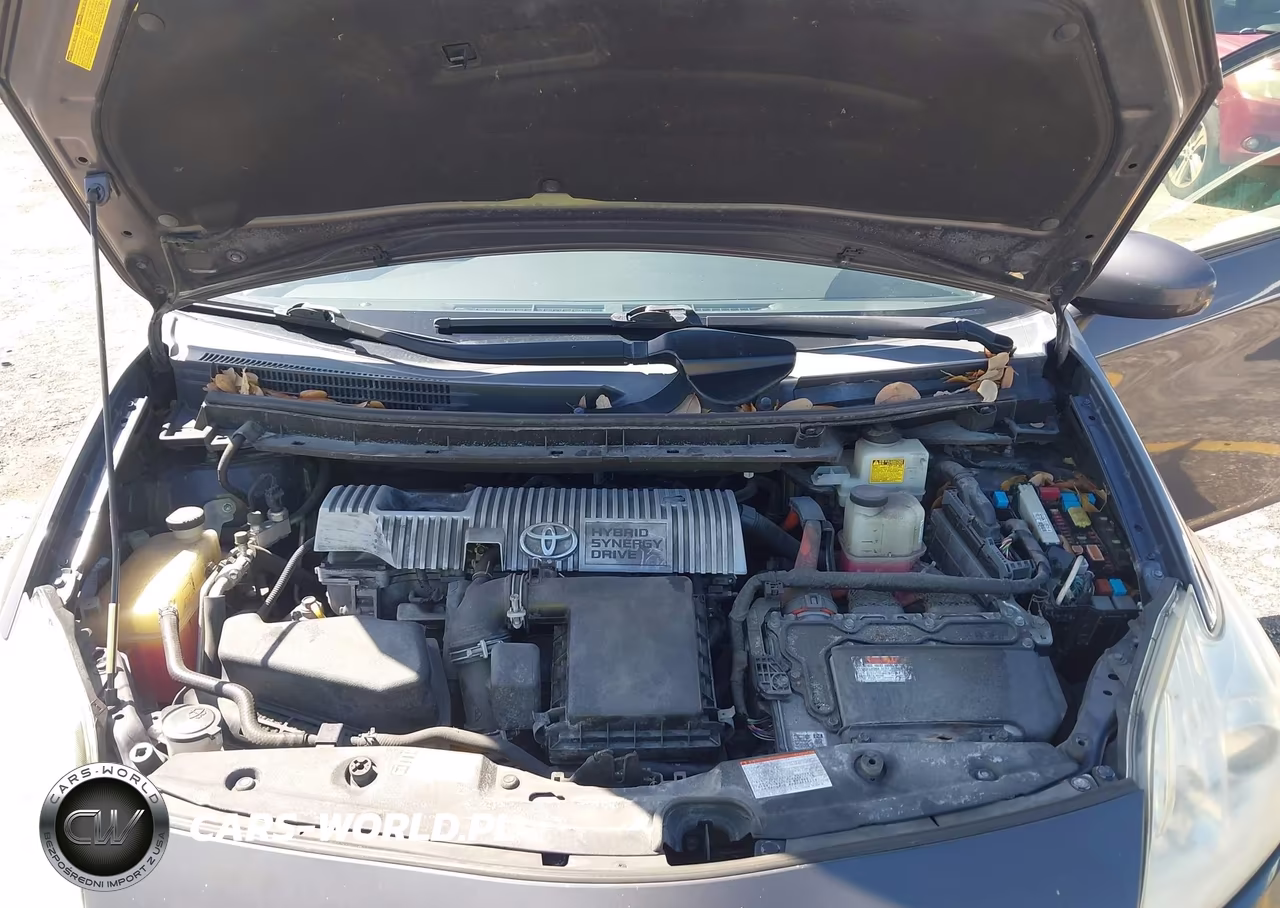2015 Toyota Prius Two VIN:JTDKN3DU8F0441487 - 10