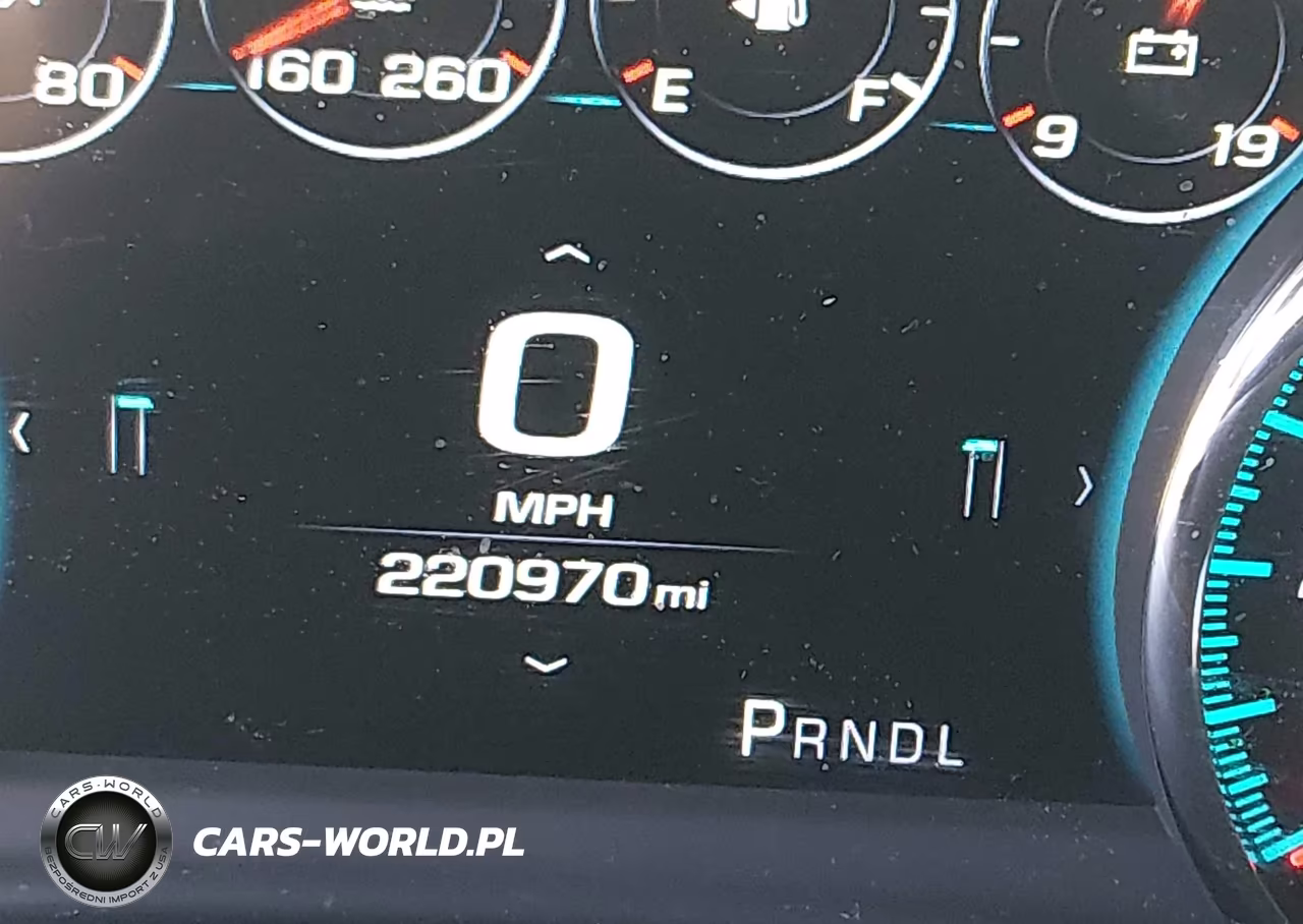 2017 Chevrolet Tahoe Lt VIN:1GNSCBKC3HR322665 - 15