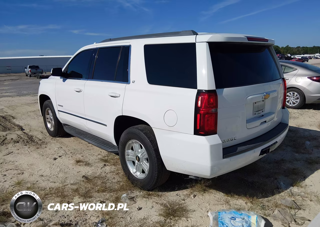 2017 Chevrolet Tahoe Lt VIN:1GNSCBKC3HR322665 - 3