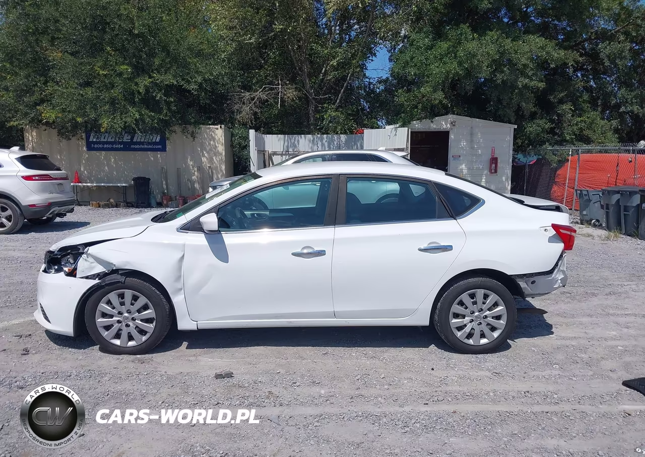 2019 Nissan Sentra S VIN:3N1AB7AP0KY313189 - 15