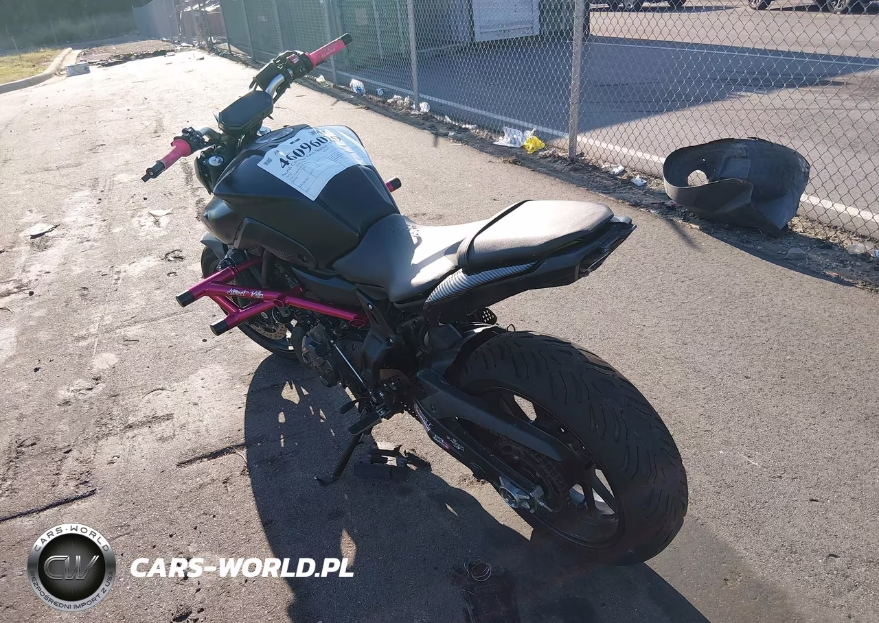 2022 Yamaha Mt07 VIN:JYARM32E7NA005554 - 3