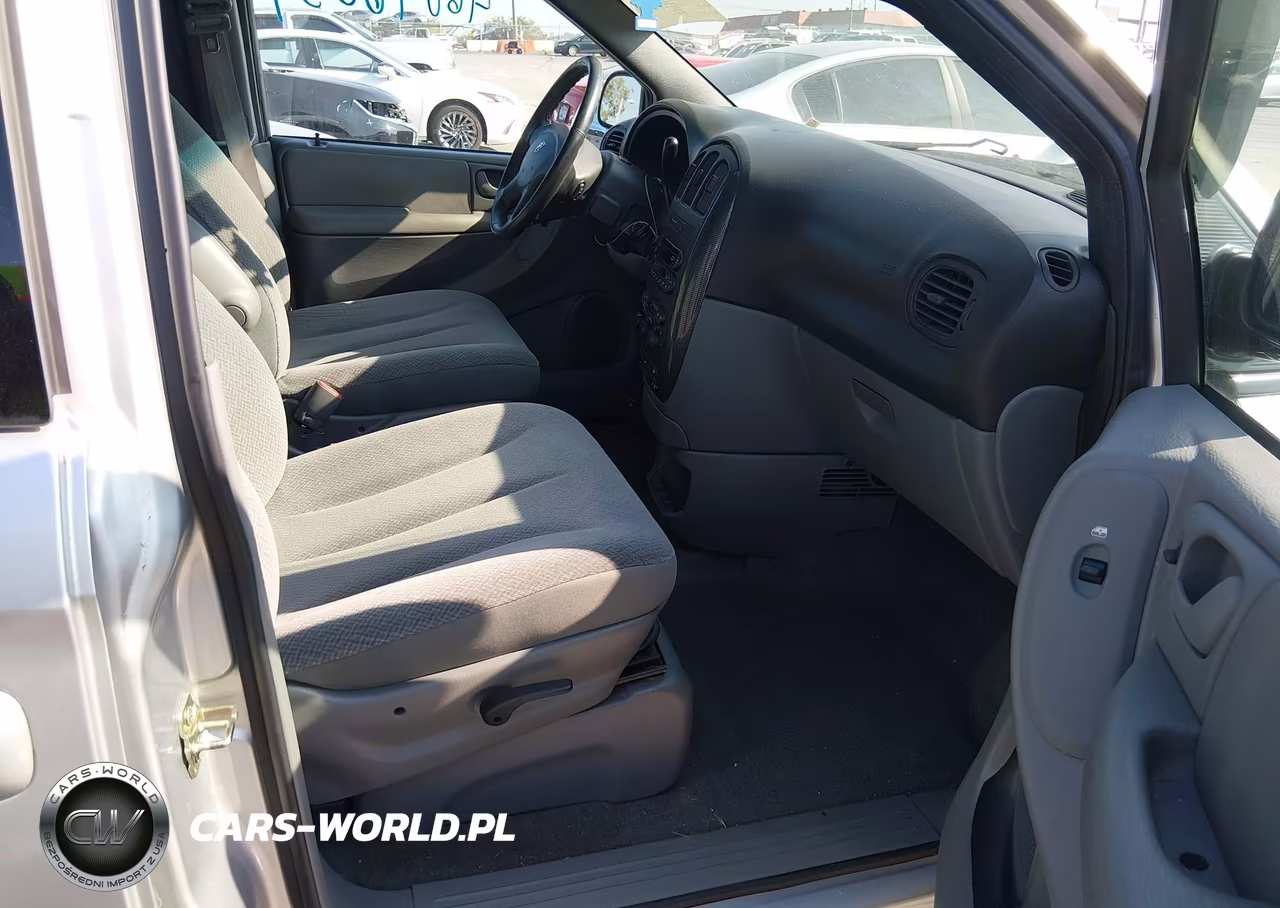 2005 Dodge Grand Caravan Sxt VIN:2D4GP44L85R183363 - 5