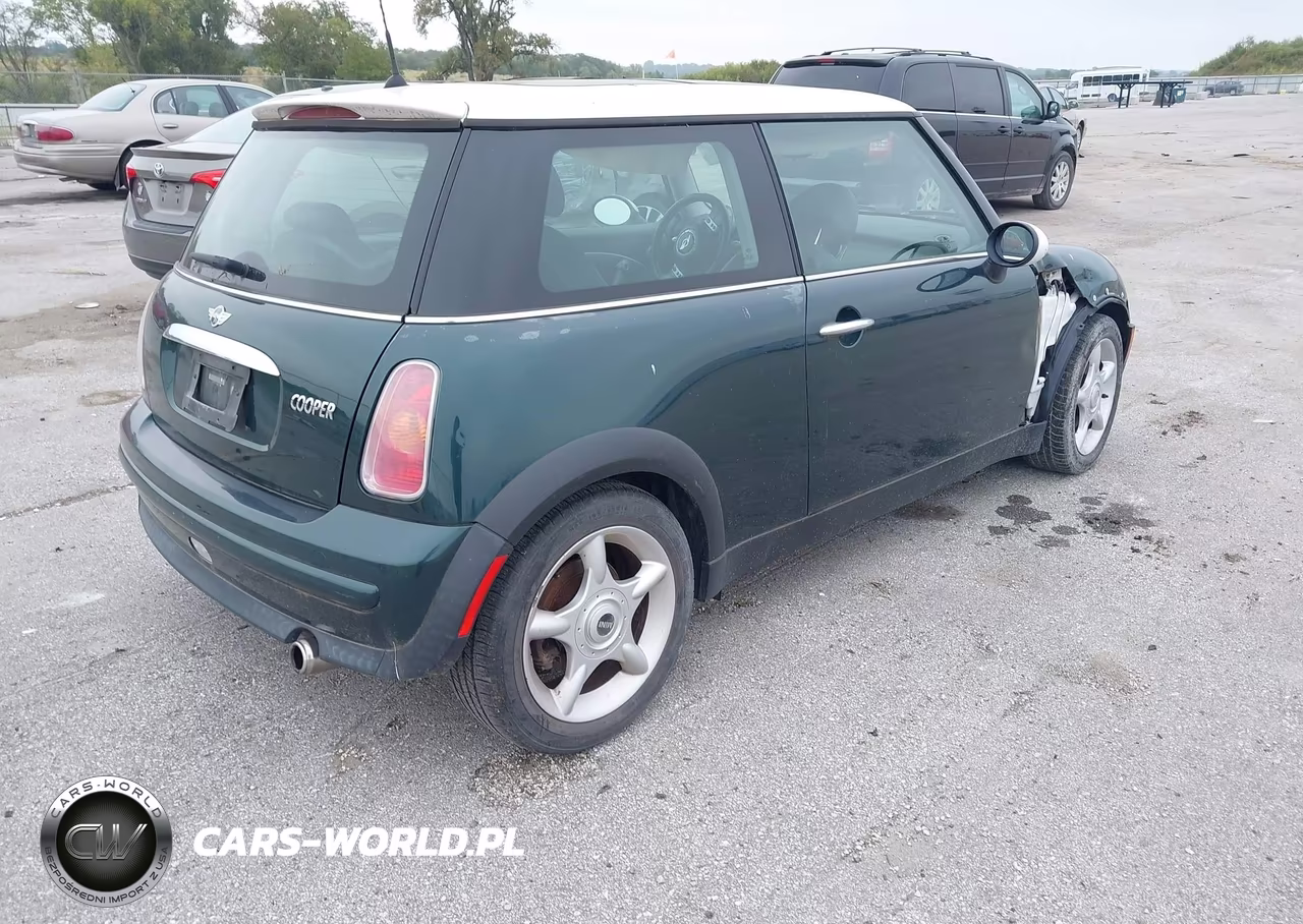 2003 Mini Cooper VIN:WMWRC33463TE15115 - 4