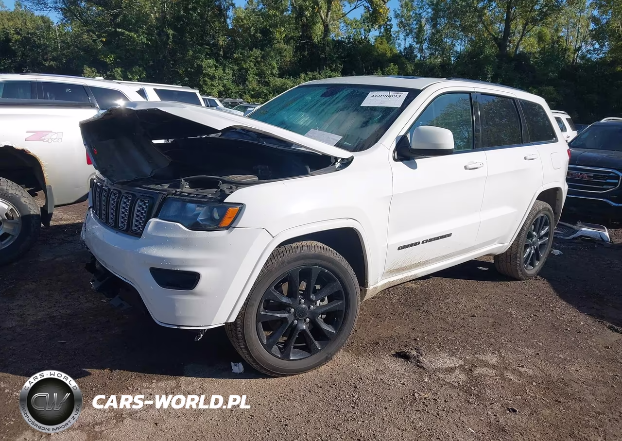 2021 Jeep Grand Cherokee Laredo X 4X4 VIN:1C4RJFAG8MC705670 - 2