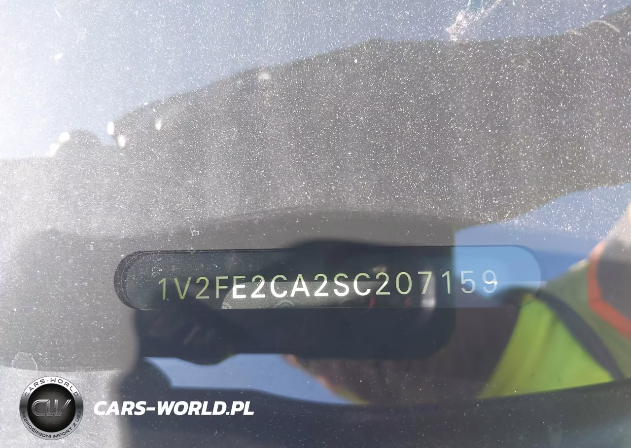2025 Volkswagen Atlas Cross Sport 2.0T Sel Premium R-Line VIN:1V2FE2CA2SC207159 - 17