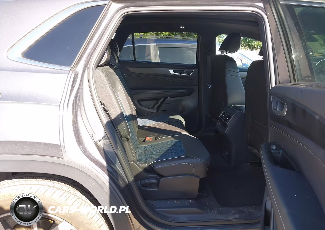 2025 Volkswagen Atlas Cross Sport 2.0T Sel Premium R-Line VIN:1V2FE2CA2SC207159 - 8