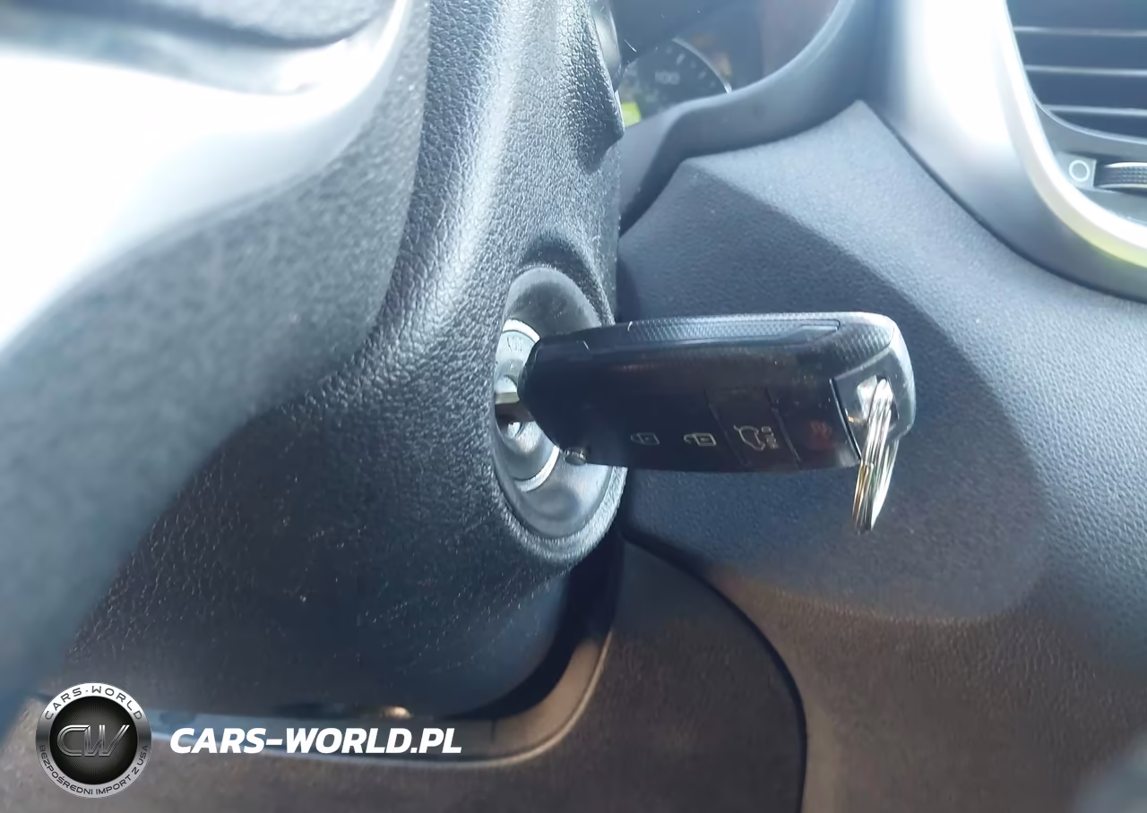 2019 Kia Sorento 3.3L S VIN:5XYPG4A52KG599217 - 11