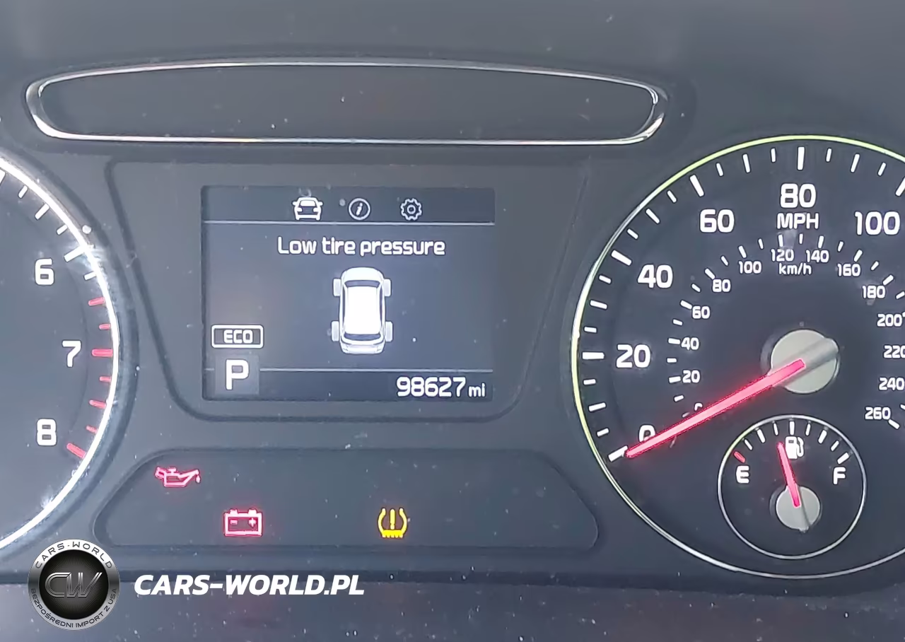 2019 Kia Sorento 3.3L S VIN:5XYPG4A52KG599217 - 16