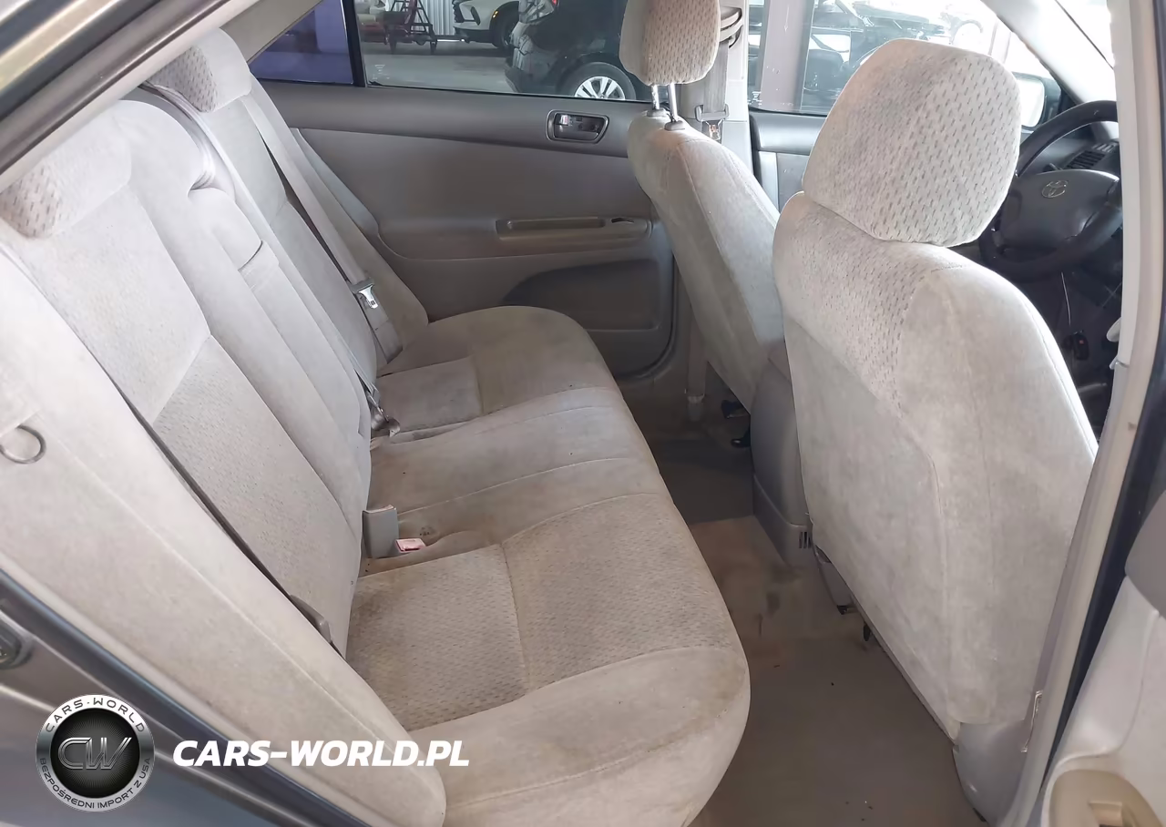2003 Toyota Camry Le VIN:4T1BE32K13U662253 - 8