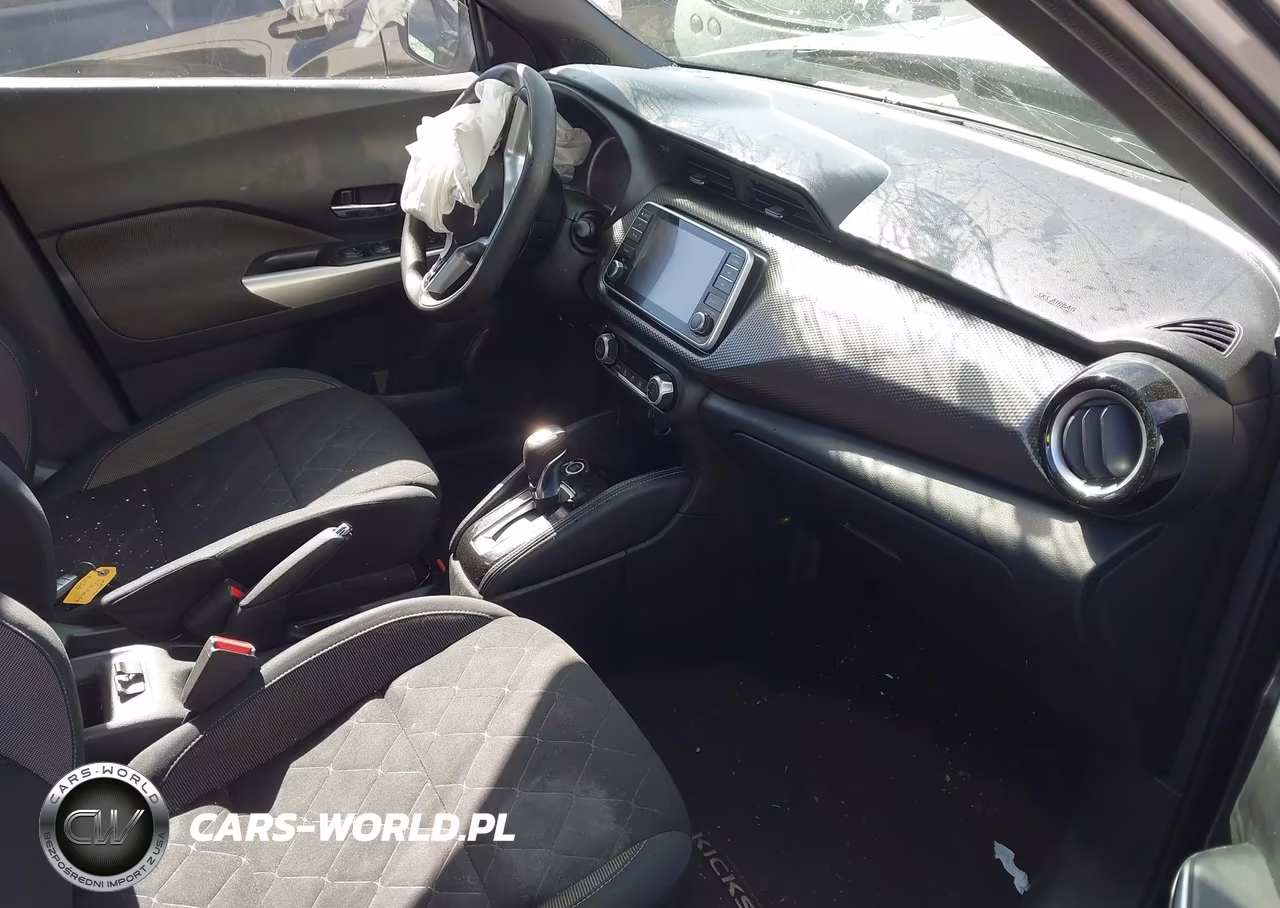 2019 Nissan Kicks Sv VIN:3N1CP5CU9KL512644 - 5