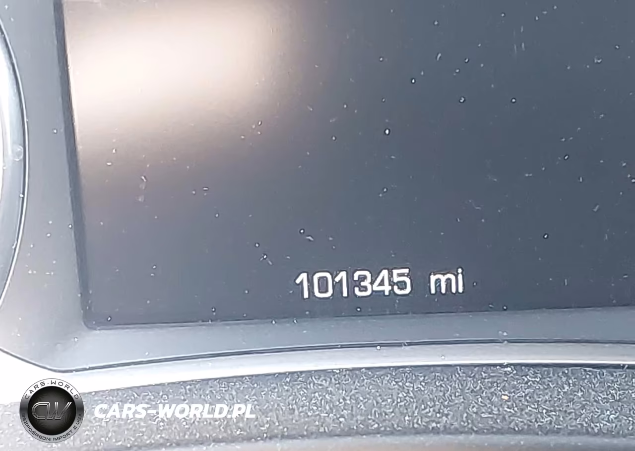 2018 GMC Terrain Denali VIN:3GKALSEX5JL193445 - 16