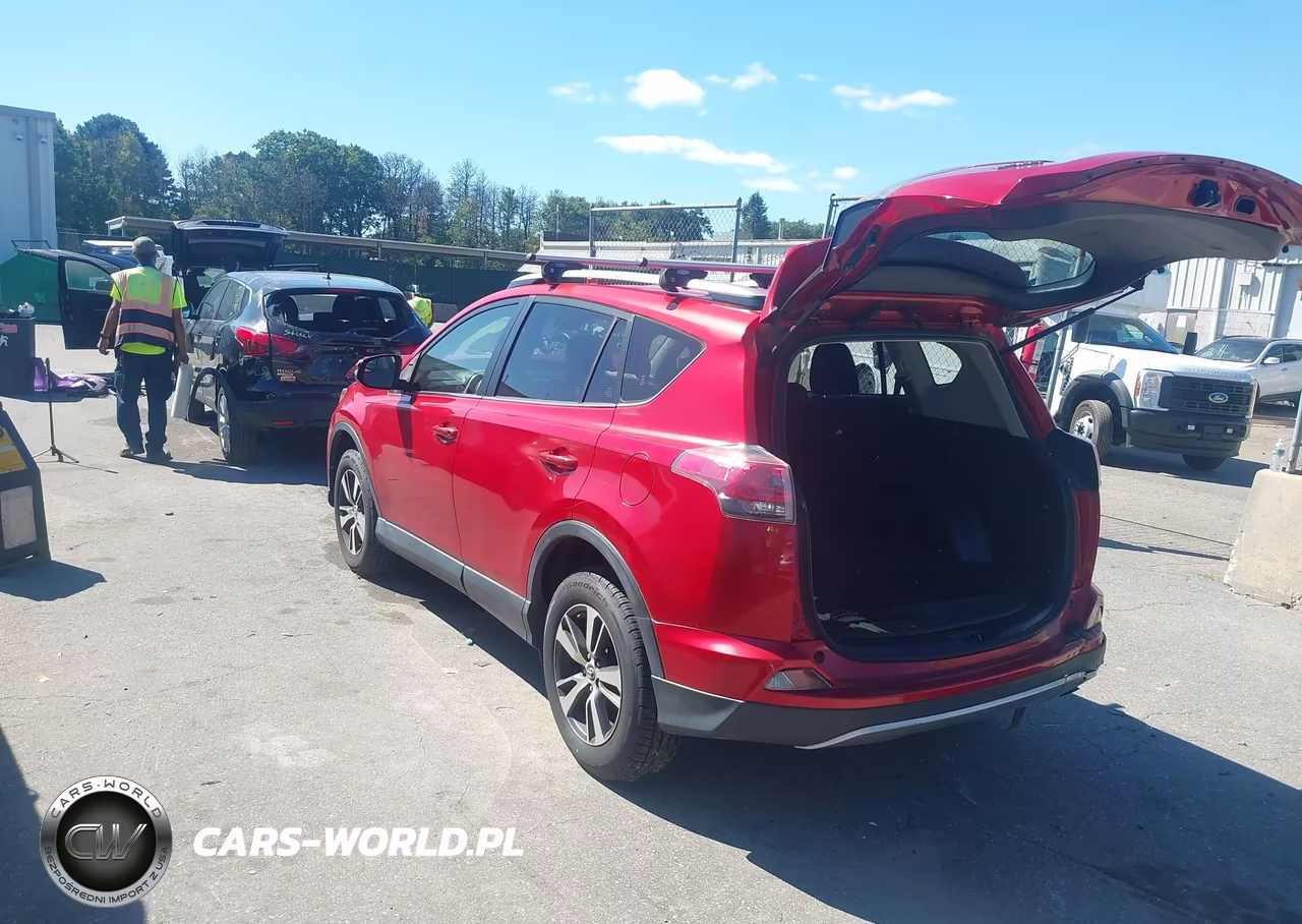2017 Toyota Rav4 Xle VIN:JTMRFREV3HJ159163 - 3