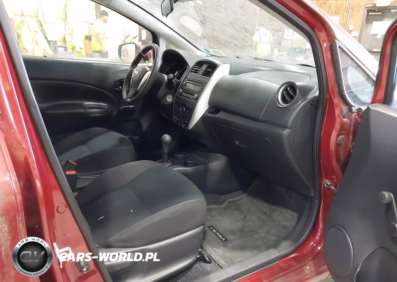 2016 Nissan Versa Note S Plus VIN:3N1CE2CP7GL407316 - 5