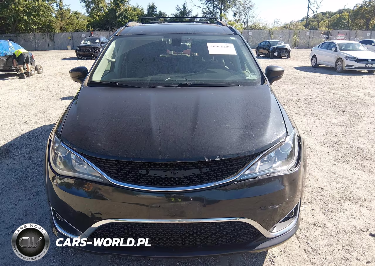 2017 Chrysler Pacifica VIN:2C4RC1BG4HR621693 - 12