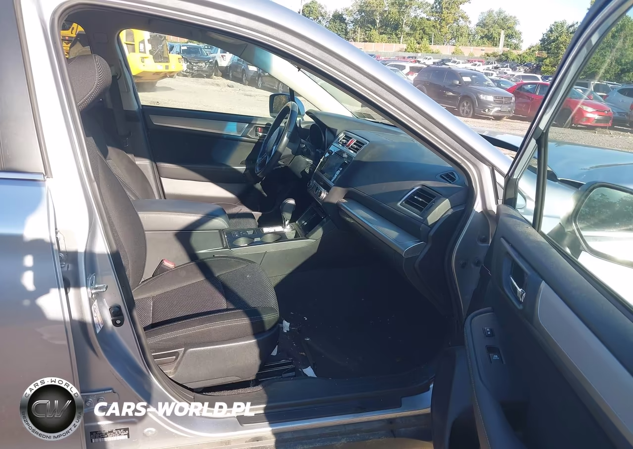 2017 Subaru Outback 2.5I Premium VIN:4S4BSACC8H3437720 - 5