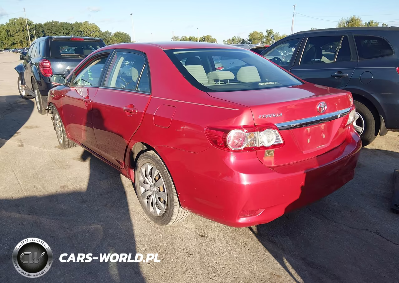 2013 Toyota Corolla Le VIN:2T1BU4EE3DC935081 - 3