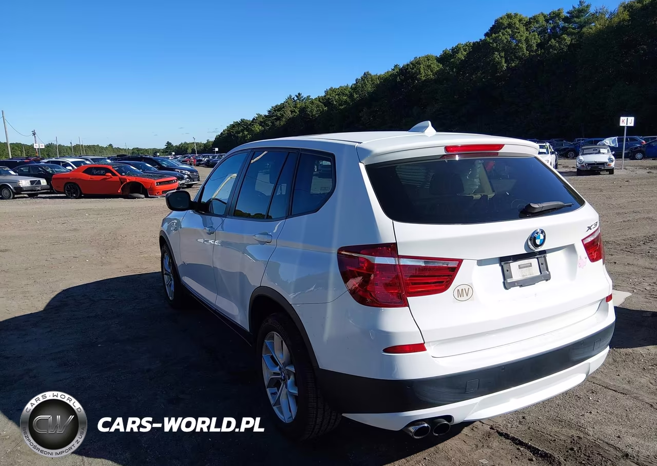 2012 BMW X3 xDrive35I VIN:5UXWX7C5XCL736161 - 3