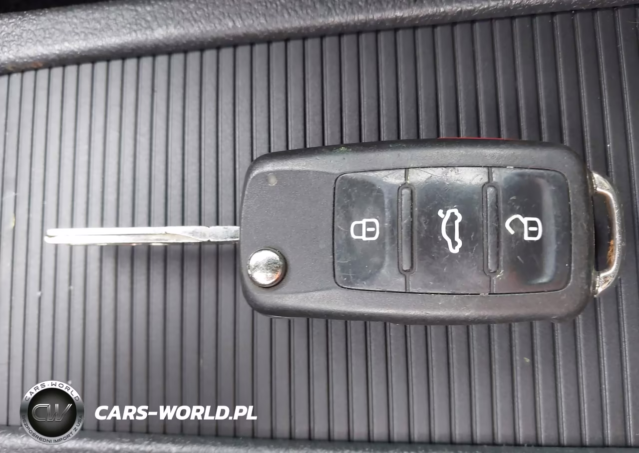 2017 Volkswagen Tiguan 2.0T Wolfsburg Edition VIN:WVGSV7AX4HW501668 - 11
