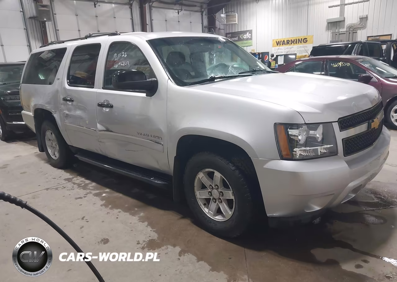 2014 Chevrolet Suburban Ltz VIN:1GNSKKE71ER163335 - 1