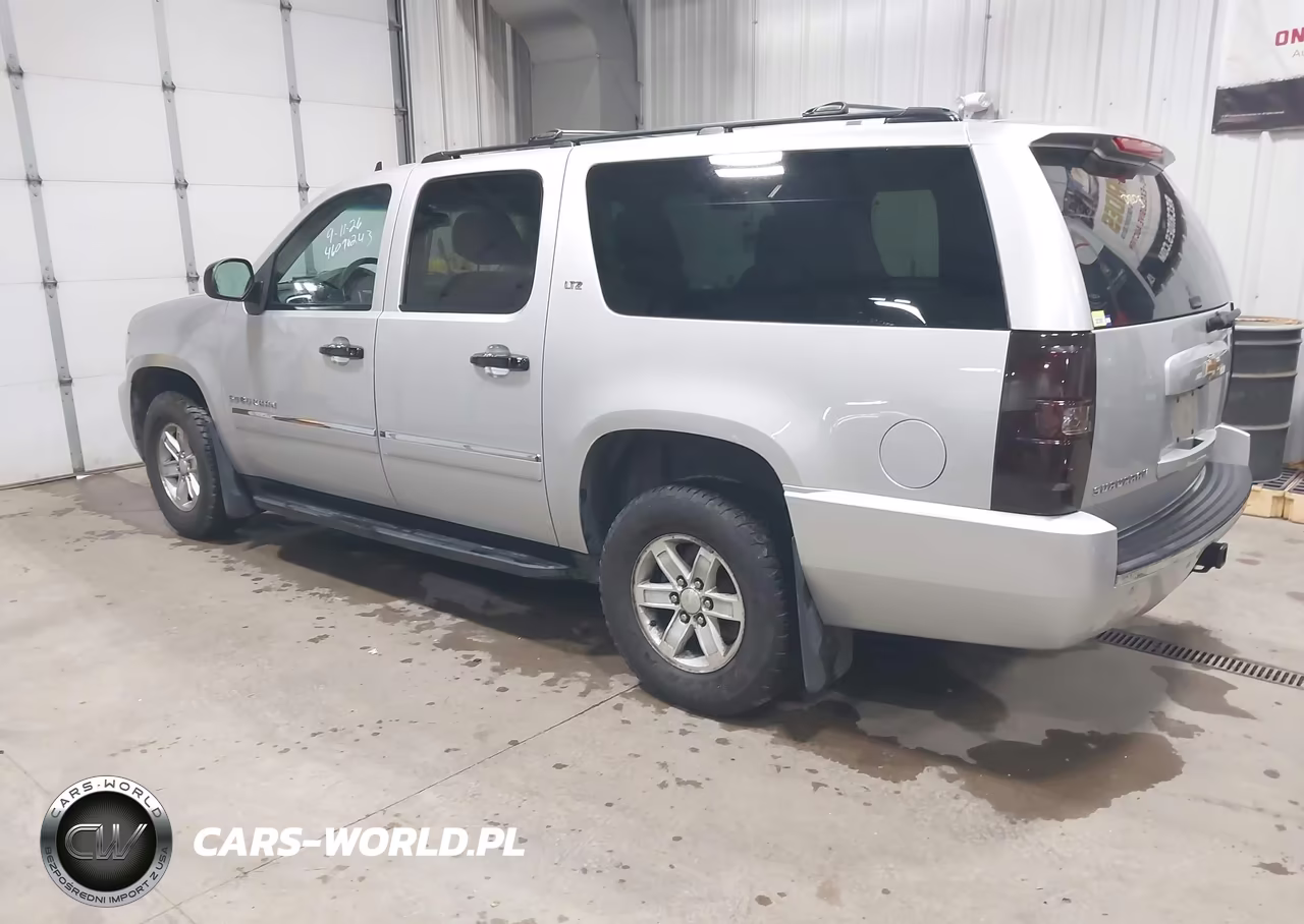 2014 Chevrolet Suburban Ltz VIN:1GNSKKE71ER163335 - 3
