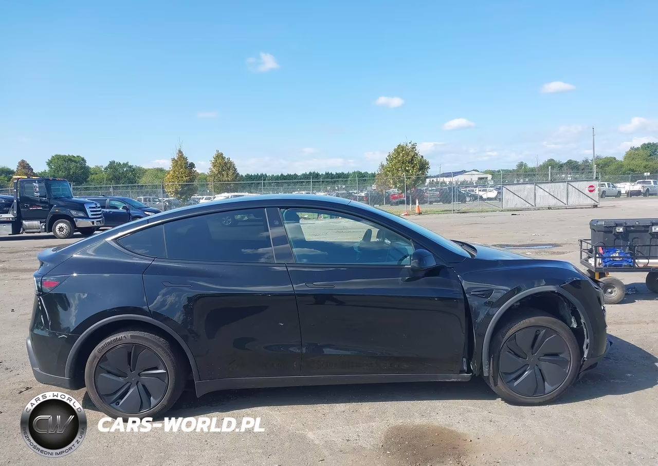 2026 Tesla Model Y Premium Rear-Wheel Drive-Rear-Wheel Drive VIN:7SAYGDED4TF622630 - 12