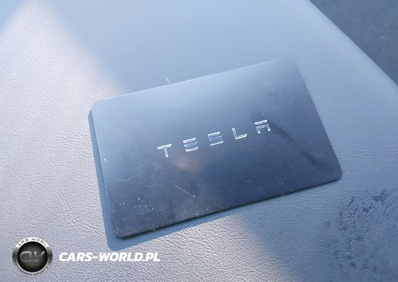 2026 Tesla Model Y Premium Rear-Wheel Drive-Rear-Wheel Drive VIN:7SAYGDED8TF696083 - 10