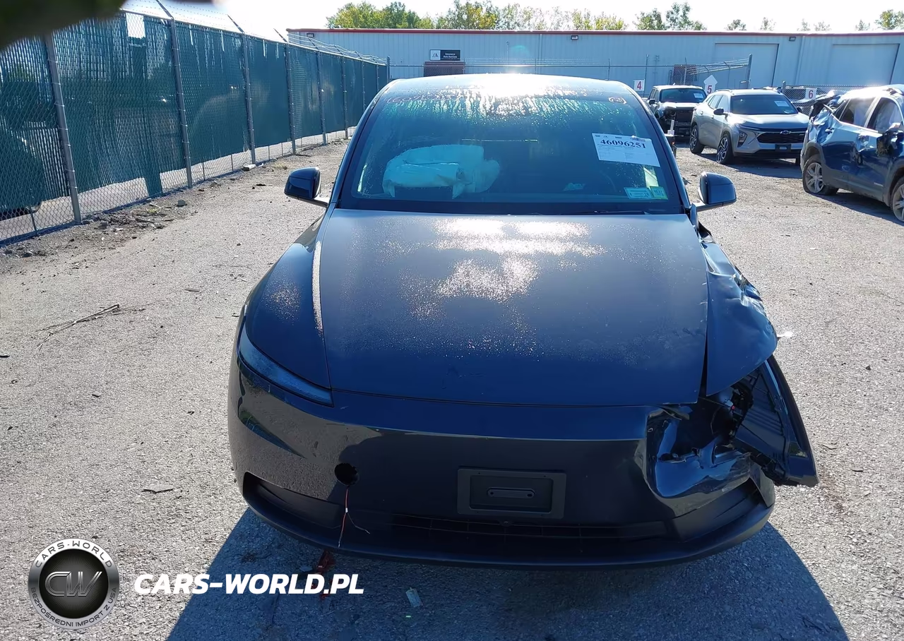 2026 Tesla Model Y Premium Rear-Wheel Drive-Rear-Wheel Drive VIN:7SAYGDED8TF696083 - 11