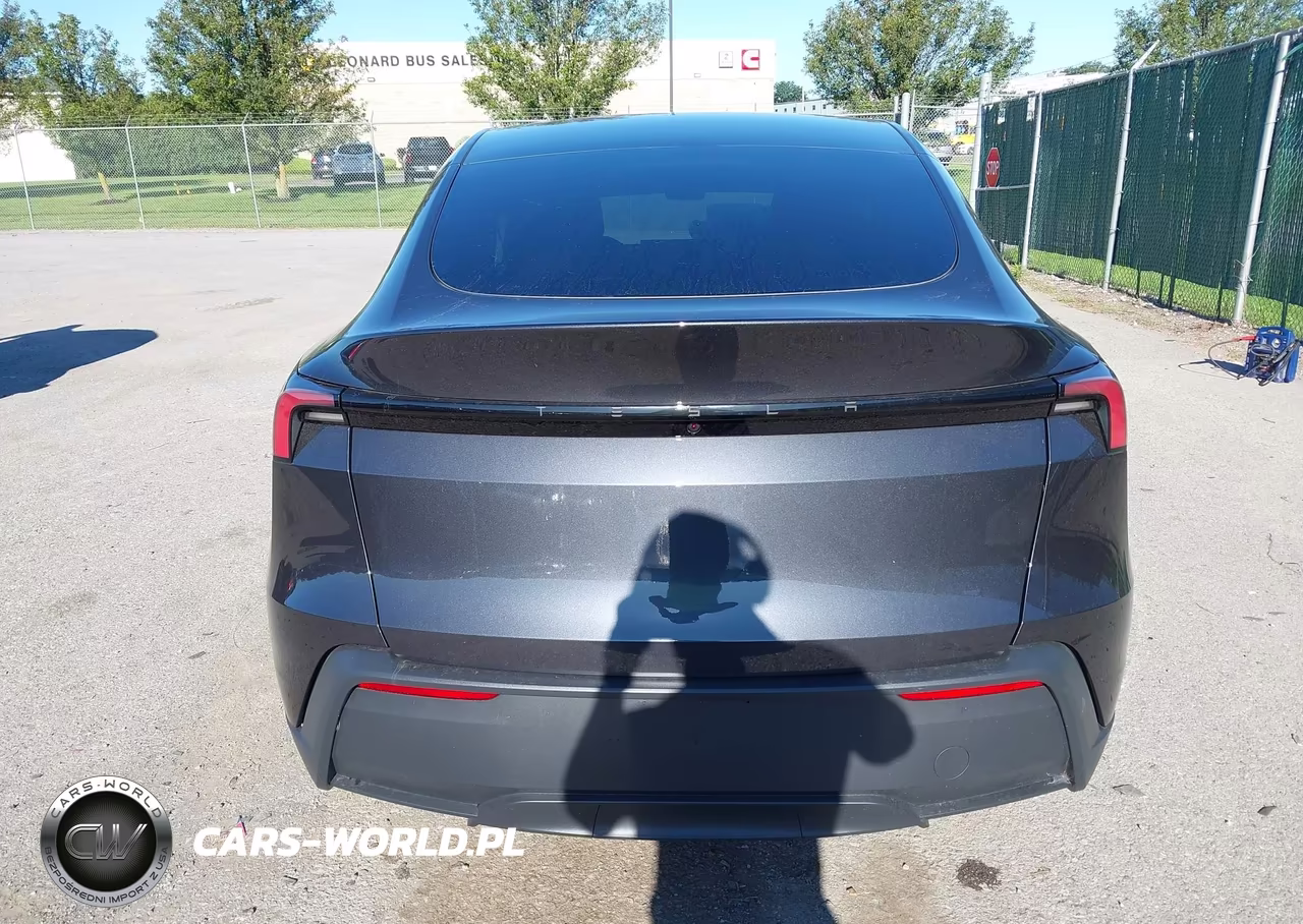 2026 Tesla Model Y Premium Rear-Wheel Drive-Rear-Wheel Drive VIN:7SAYGDED8TF696083 - 15