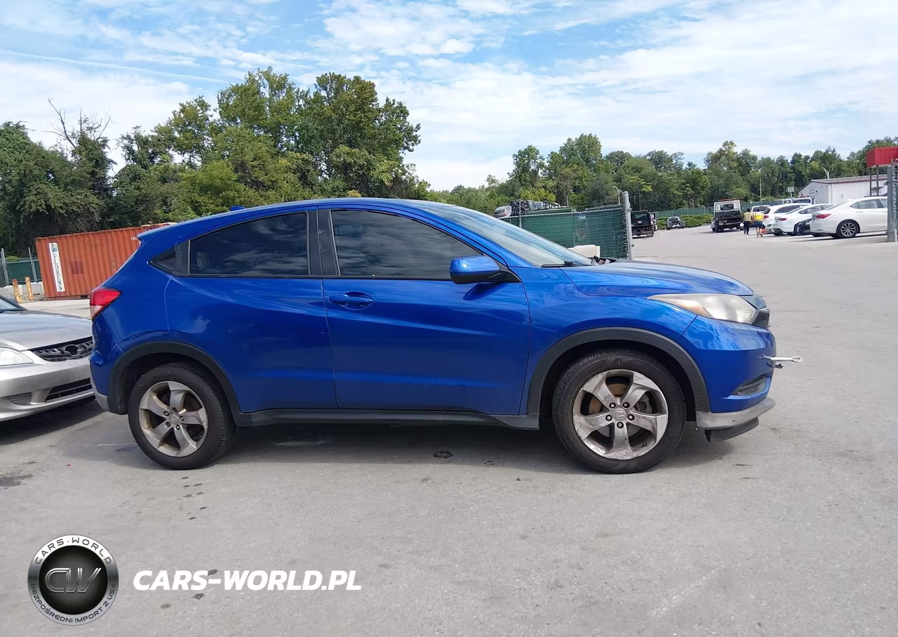 2018 Honda Hr-V Lx VIN:3CZRU5H39JM711146 - 13