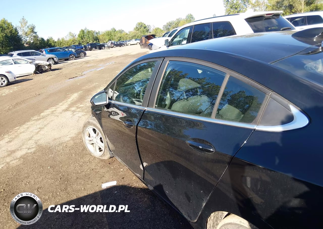 2017 Chevrolet Cruze Lt Auto VIN:1G1BE5SM2H7236023 - 14