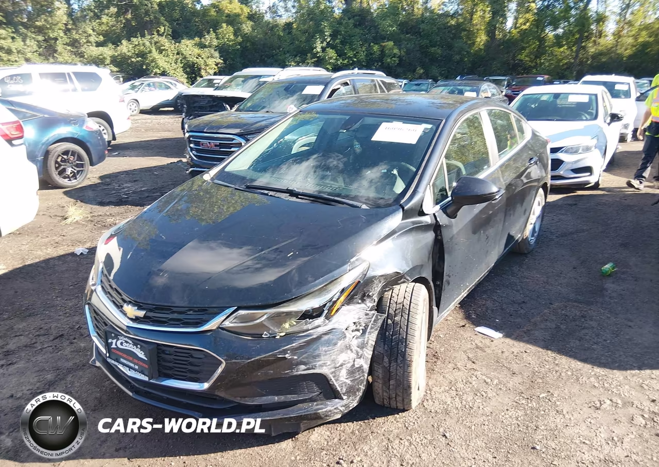 2017 Chevrolet Cruze Lt Auto VIN:1G1BE5SM2H7236023 - 2
