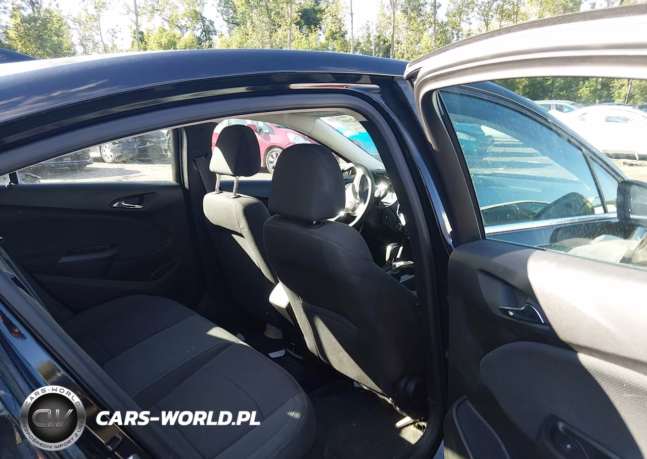 2017 Chevrolet Cruze Lt Auto VIN:1G1BE5SM2H7236023 - 8