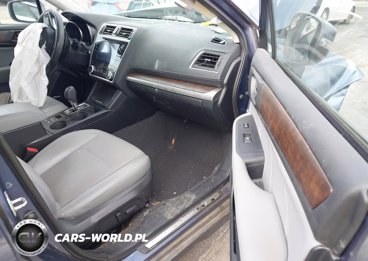 2018 Subaru Outback 2.5I Limited VIN:4S4BSANC6J3321242 - 5