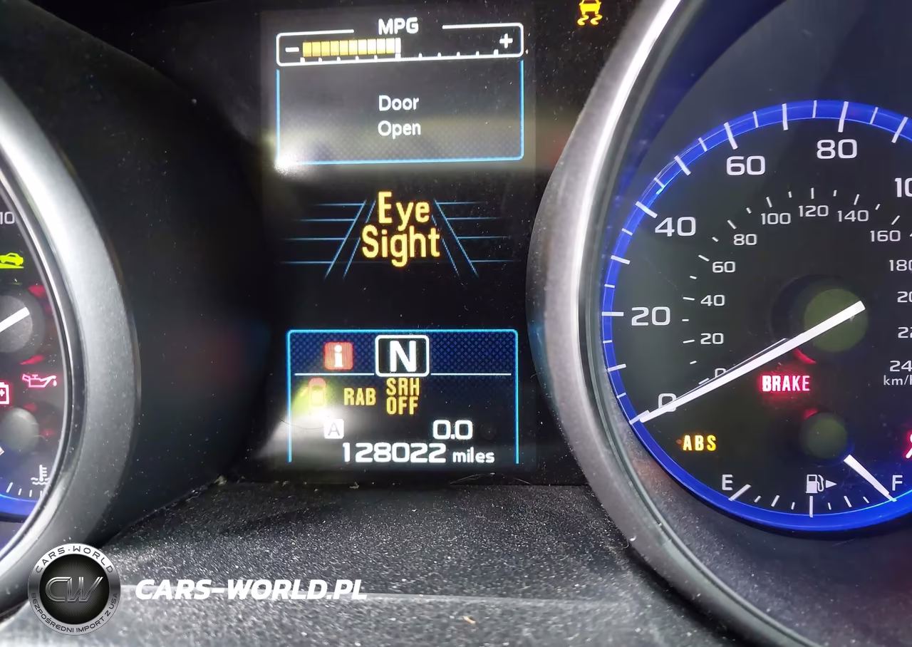 2018 Subaru Outback 2.5I Limited VIN:4S4BSANC6J3321242 - 7