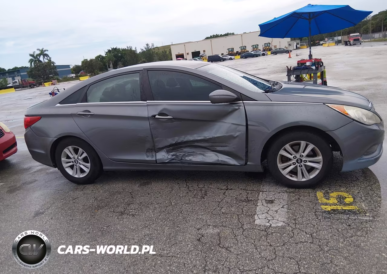 2013 Hyundai Sonata Gls VIN:5NPEB4ACXDH747744 - 6