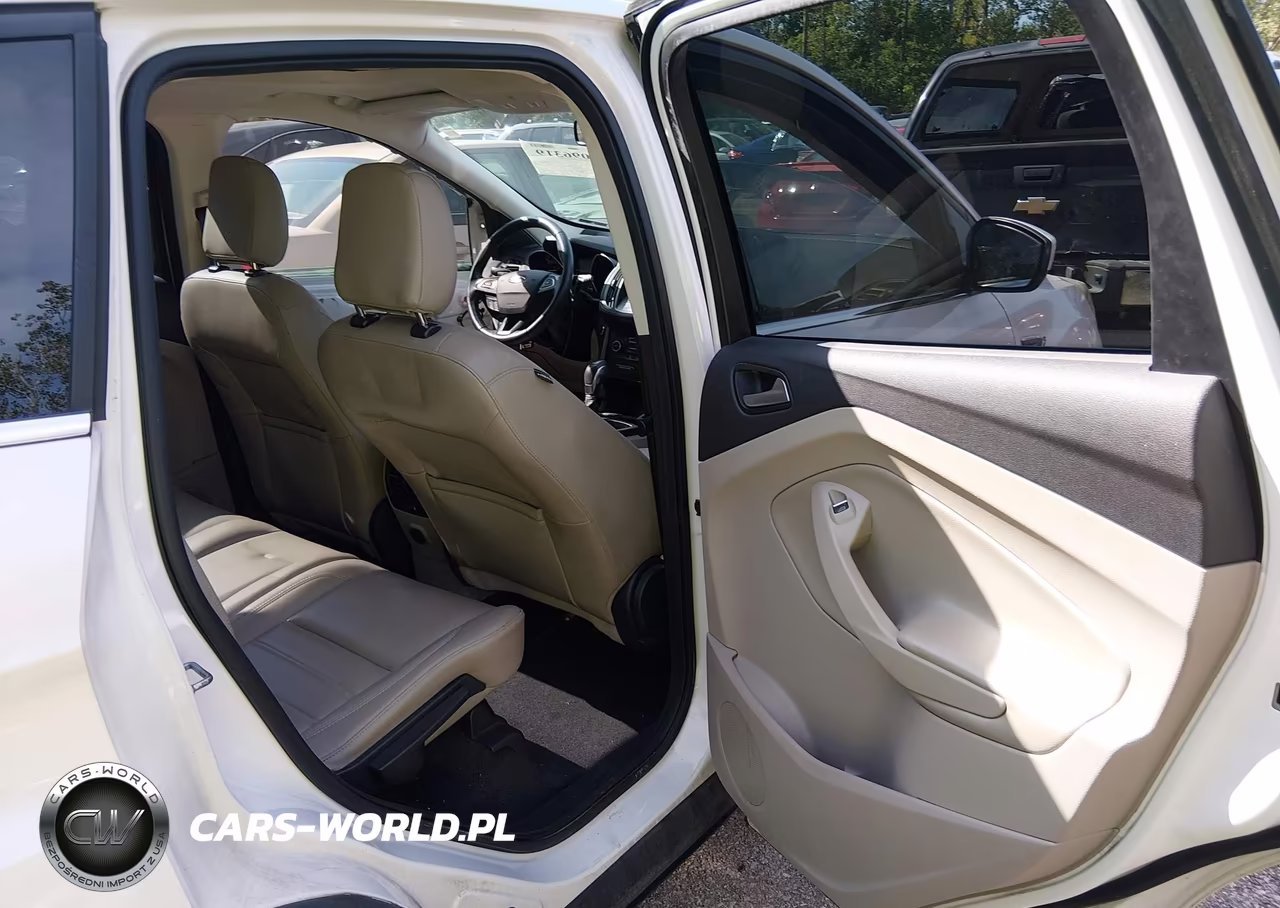2019 Ford Escape Sel VIN:1FMCU9HD9KUA03256 - 8