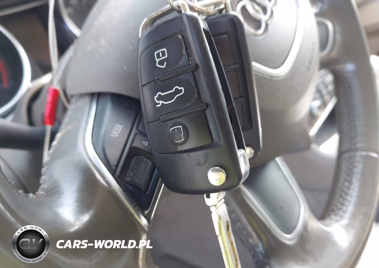 2014 Audi Q7 3.0T Premium VIN:WA1LGAFE6ED004095 - 11