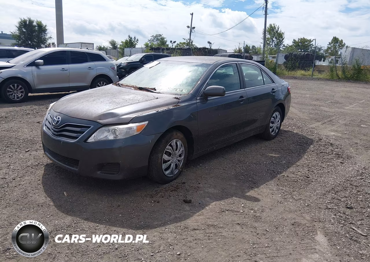 2010 Toyota Camry Le VIN:4T1BF3EK8AU102963 - 2