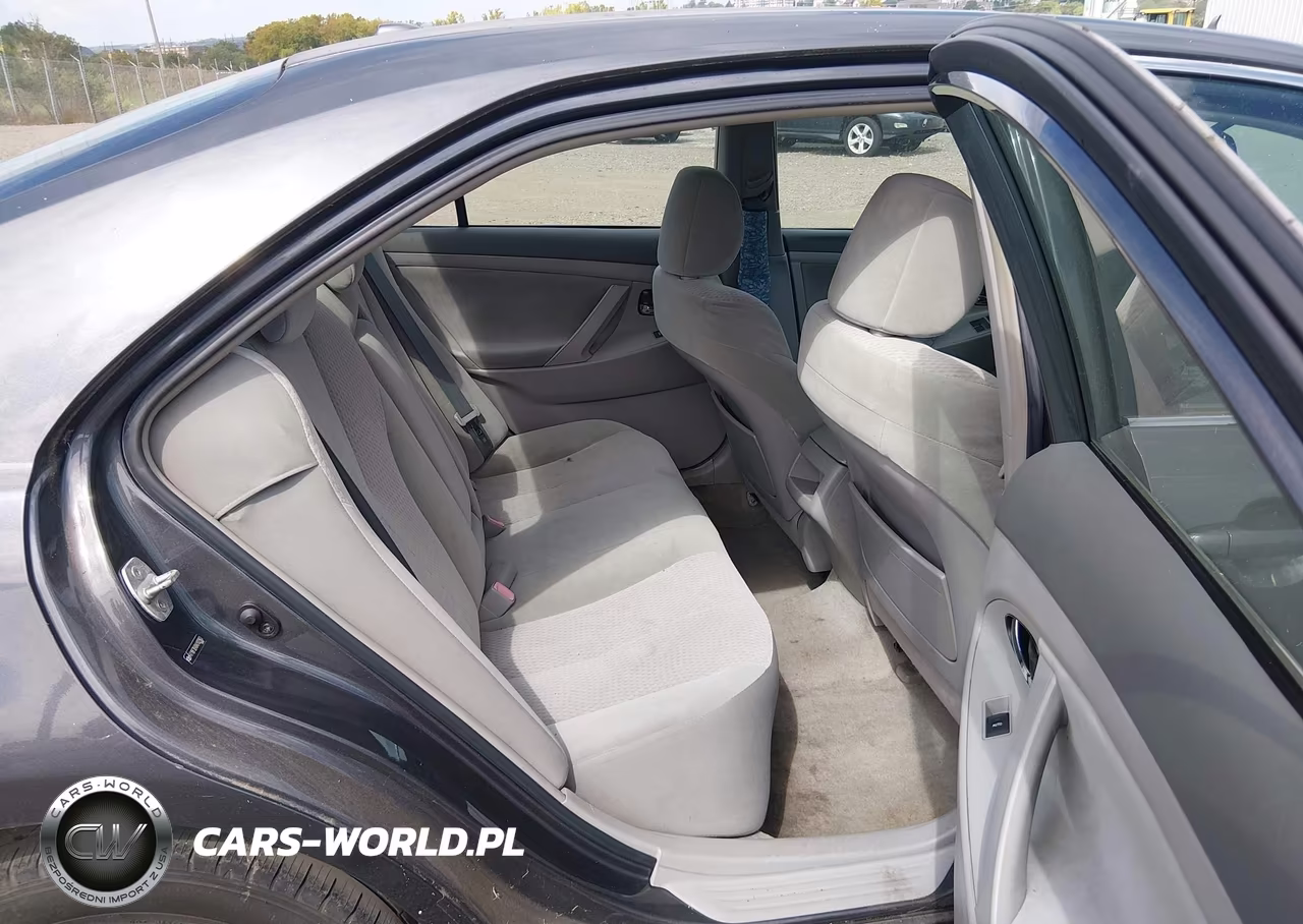 2010 Toyota Camry Le VIN:4T1BF3EK8AU102963 - 8