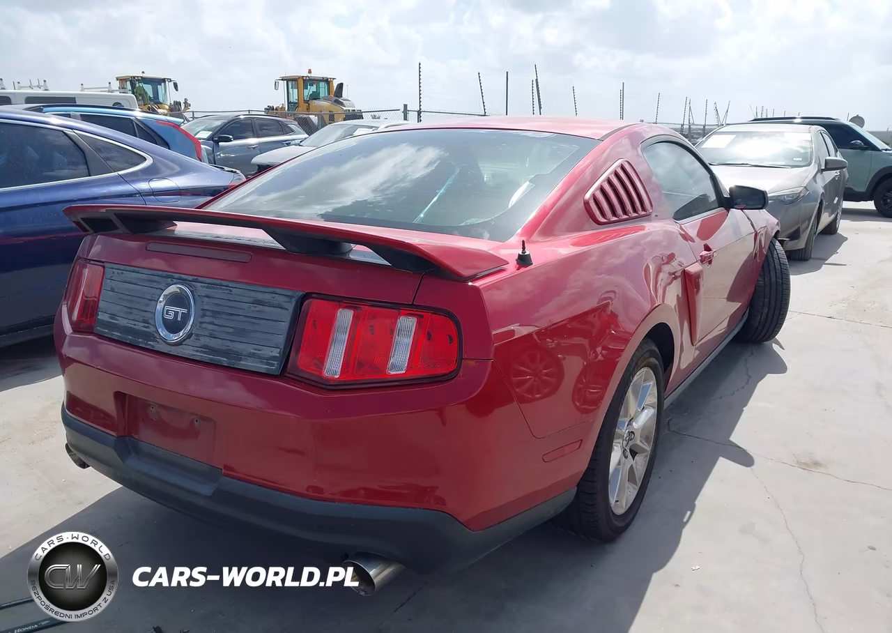 2010 Ford Mustang Gt Premium VIN:1ZVBP8CH9A5151389 - 4