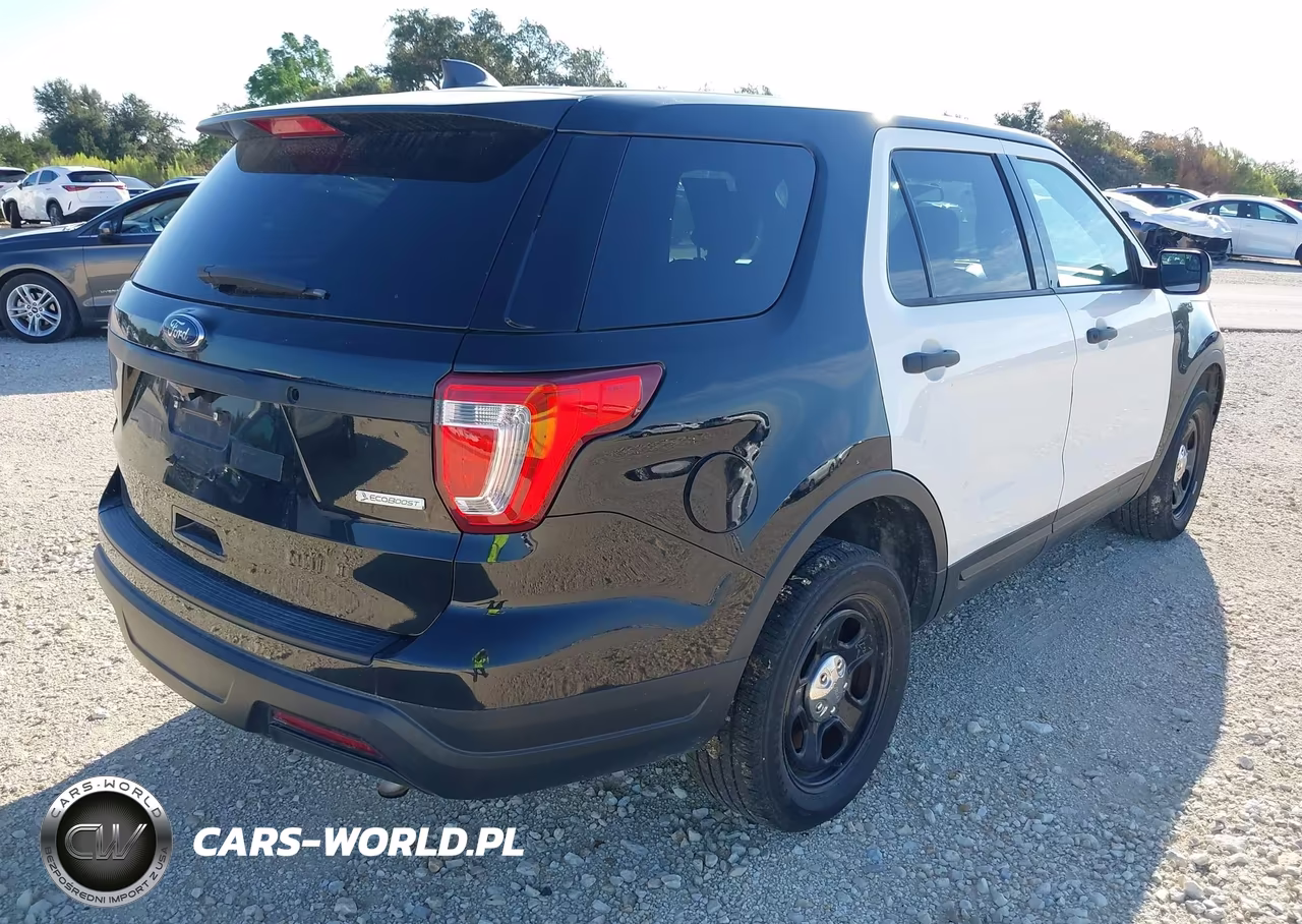 2018 Ford Police Interceptor Utility VIN:1FM5K8AT1JGA57903 - 4