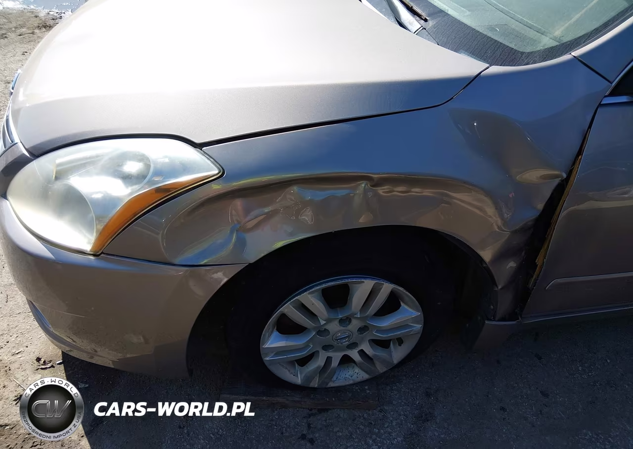 2011 Nissan Altima 2.5 S VIN:1N4AL2AP6BN444790 - 17