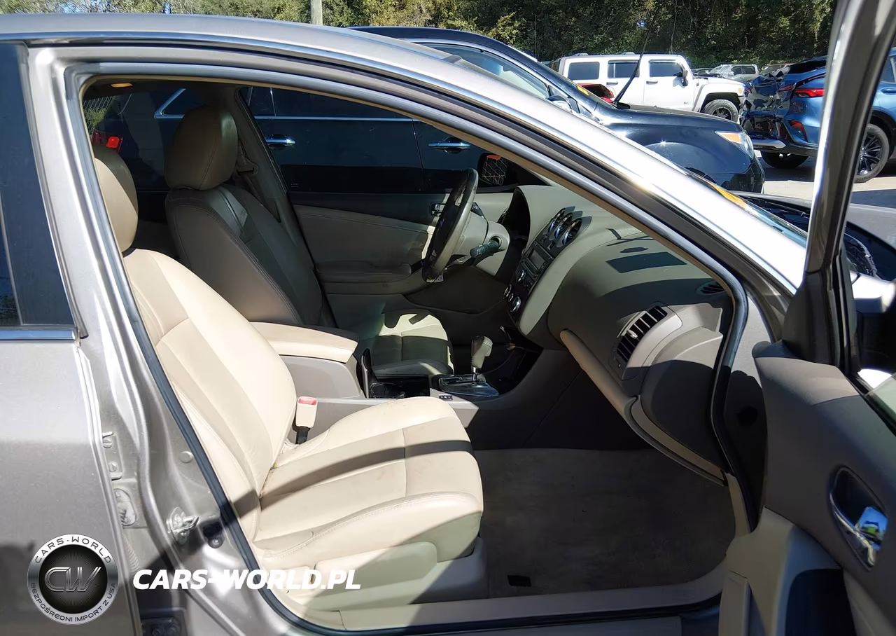 2011 Nissan Altima 2.5 S VIN:1N4AL2AP6BN444790 - 5
