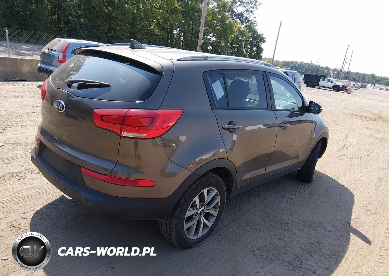 2014 Kia Sportage Lx VIN:KNDPBCAC1E7583700 - 4