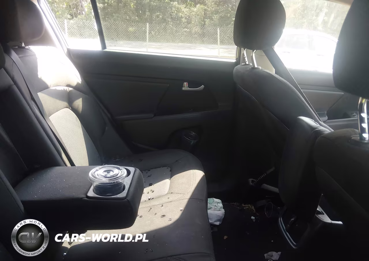 2014 Kia Sportage Lx VIN:KNDPBCAC1E7583700 - 8